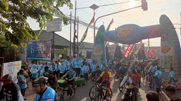 Ribuan Goweser Pasuruan Ikuti Fun Bike HUT TNI ke-79