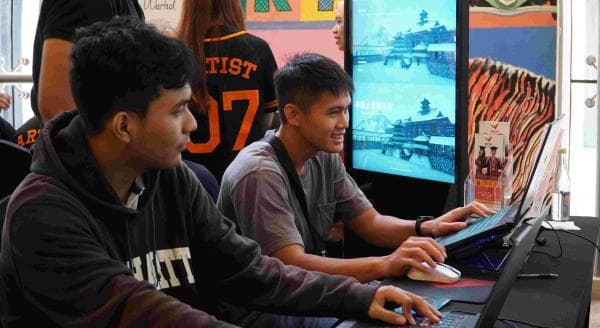 Civitas Akademika INSTIKI Tampil di Indonesia Game Developer Exchange (IGDX) 2024