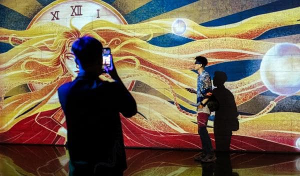 Yuk ke Alun-Alun Surabaya, Ada Pameran Video Mapping Spektakuler