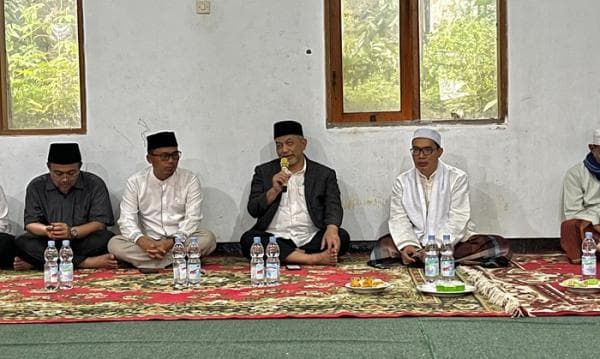 Di Hadapan Pimpinan Ponpes Keresek, Ahmad Syaikhu Komitmen Lanjutkan Program Kobong