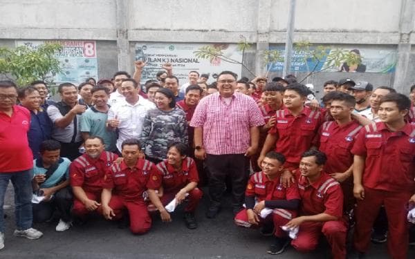 Blusukan Pabrik Plastik di Sragen, Cagub Andika Perkasa Janji Mendorong Pertumbuhan Ekonomi