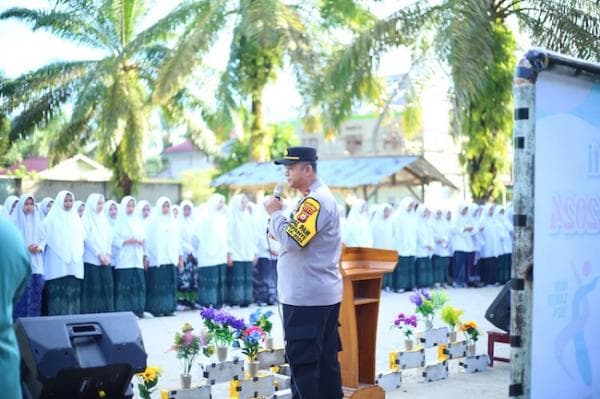 Kapolsek Rambah Hilir Ajak Ponpes Bahrul Ulum Jaga Pilkada 2024 Tetap Aman