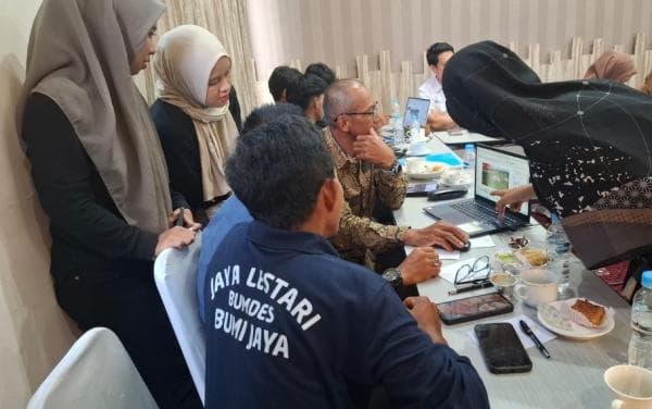 Program TJSL, PLN UIP KLT Bina Kelompok Remaja Desa Bumi Jaya Kutai Timur