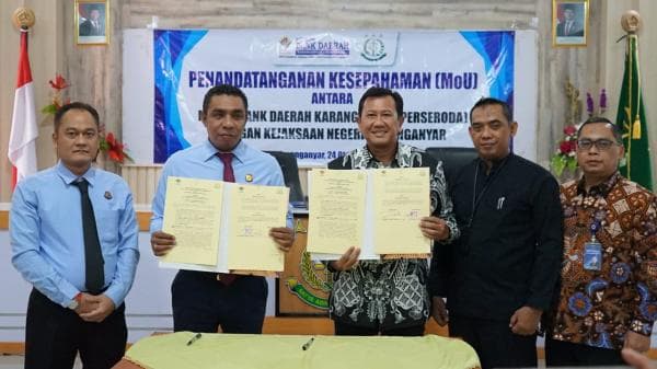 Kejari Karanganyar dan Bank BDK Teken MOU Pendampingan Hukum