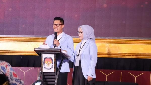 Debat Perdana Pilkada Cianjur 2024, Deden Nasihin-Efa Fatimah Diunggulkan Netizen