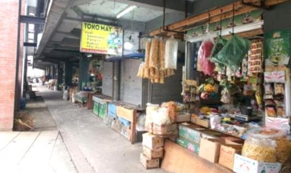 Kisah Ibu Hikma di Pasar Ciputat: Belasan Tahun Hadapi Pasang Surut Berdagang