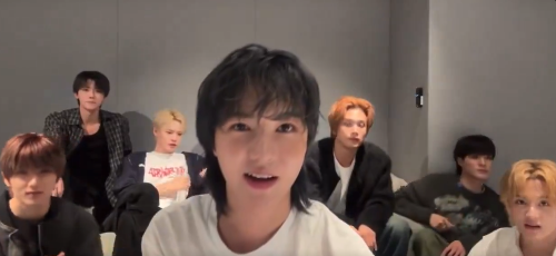 "WELCOME BACK RENJUN" Viral di X, Fans Sambut Dengan Antusias!