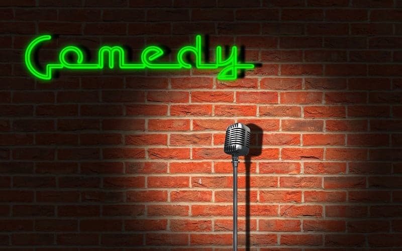 5 Contoh Teks Anekdot Stand Up Comedy, Singkat Namun Menggelitik 