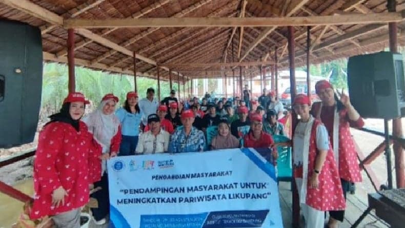 Dukung Pariwisata Likupang, ITB Latih Bahasa Inggris ke Warga Desa Wisata