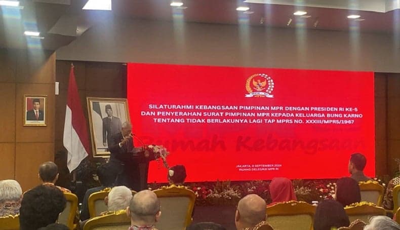 Keluarga Tak Persoalkan Soekarno Diberhentikan: Kekuasaan Presiden Memang Harus Ada Batasnya