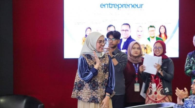 Hadir di Sindonews Goes to Campus UPN Veteran Jakarta, Founder Dapur Bu Sastro Cerita Awal Mula Berwirausaha