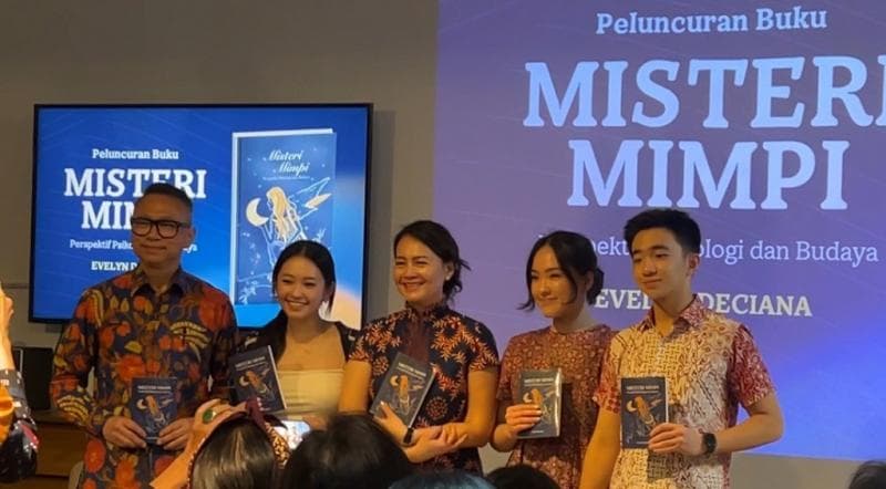 Mengungkap Makna Mimpi dari Perspektif Psikologi melalui Buku Misteri Mimpi Karya Evelyn Deciana