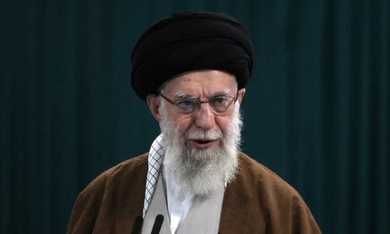 Takut Dibunuh Israel, Pemimpin Tertinggi Iran Ayatollah Ali Khamenei Disembunyikan