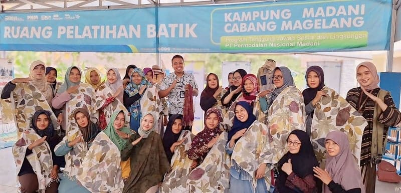 Hari Batik Nasional, PNM Berdayakan Pengrajin Batik lewat Teknik Ecoprint di Magelang