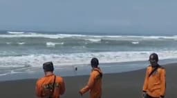 4 Remaja Terseret Ombak Pantai Wagir Indah Cilacap, 3 Hilang 1 Selamat