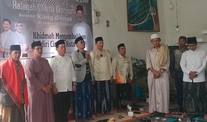 Di Depan Ratusan Ulama, Deden-Efa Janji Kembalikan Cianjur jadi Kota Santri