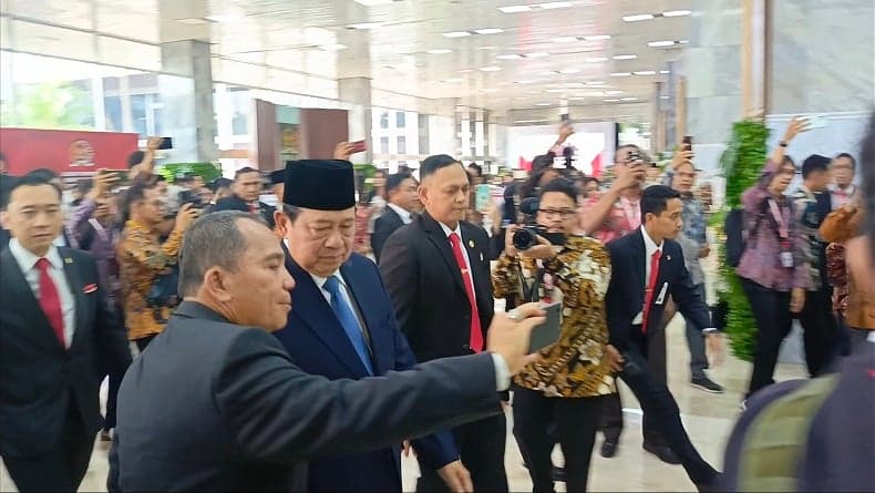 SBY Tiba di Gedung DPR/MPR, Hadiri Pelantikan Prabowo-Gibran