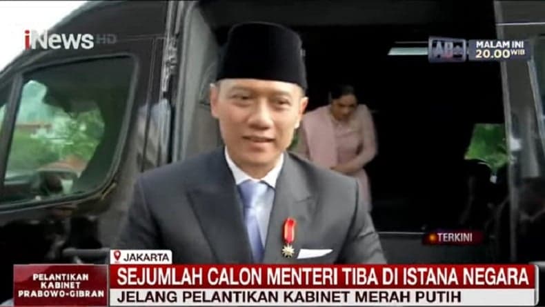 Jelang Pelantikan, Para Menteri Prabowo Tiba di Istana