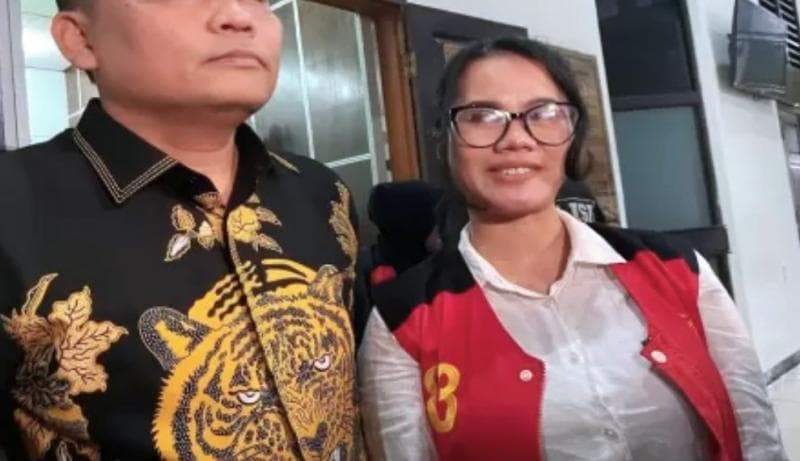 Divonis 1 Tahun Penjara terkait Kasus Film Porno, Siskaeee Nangis