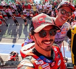 Marc Marquez dan Francesco Bagnaia Setim di MotoGP 2025, Giacomo Agostini: Akan Ada Pertarungan yang Indah!