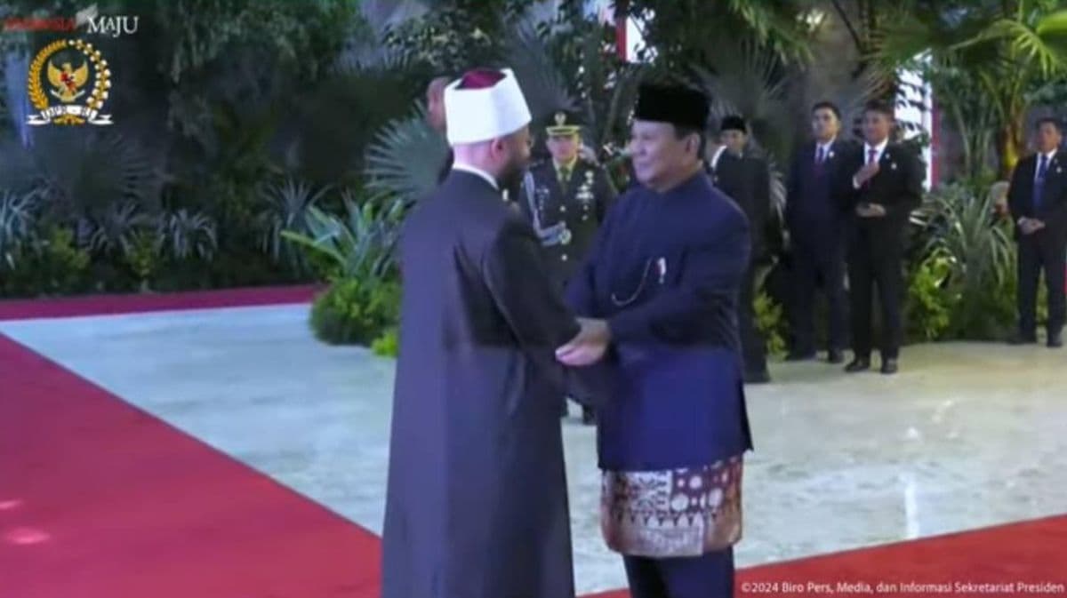 Prabowo Ikut Menyambut Para Tamu Kepala Negara di Gedung MPR