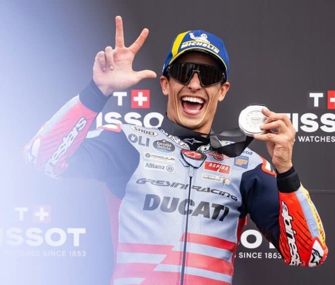 Alami Gangguan saat Start MotoGP Australia 2024, Marc Marquez <i>Ngaku</i> Gara-Gara Buang Sampah Sembarangan