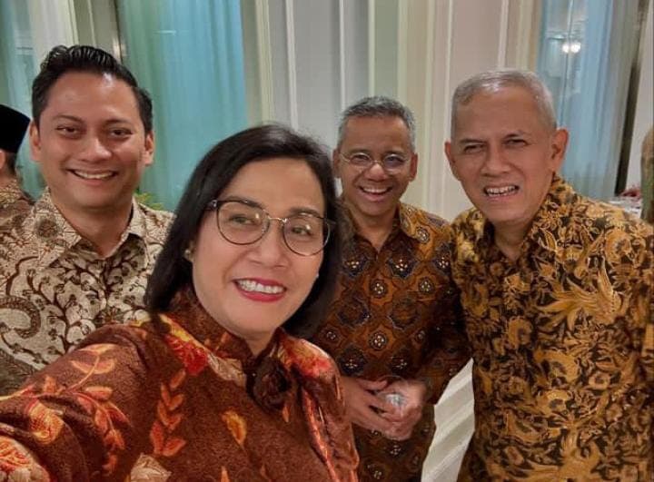 Hari Pertama Kerja Bareng 3 Wamenkeu, Sri Mulyani: Kita Langsung Rapat