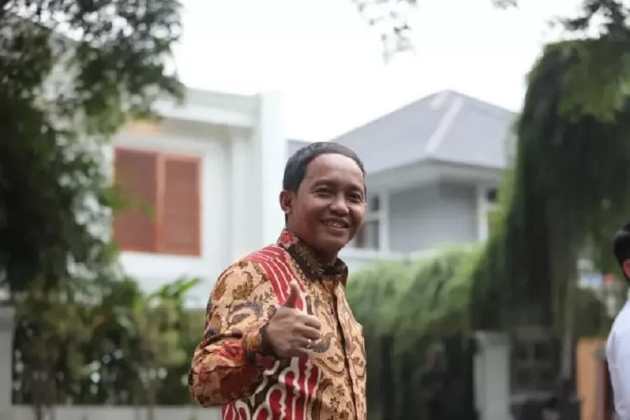 Menteri Raja Juli Bersama Wamen Kehutanan Gelar Rapat Pimpinan di Hari Pertama Kerja