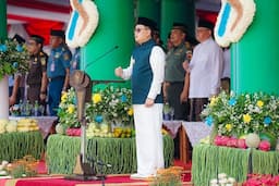 Peringati Hari Santri, Pj Gubernur Adhy: Santri Jatim Harus Multitalenta