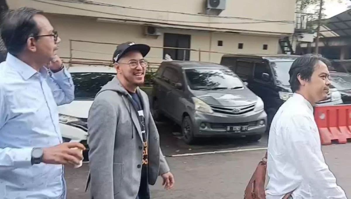 Siap Diperiksa Polisi, Pandji Pragiwaksono: Mandi Gua, Kopi Aman