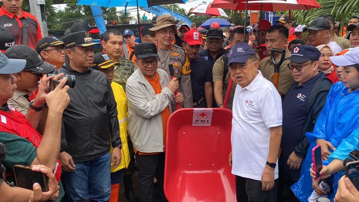 JK: Kalau Jakarta Banjir Jangan Salahkan Gubernur, tapi Marahi Diri Sendiri