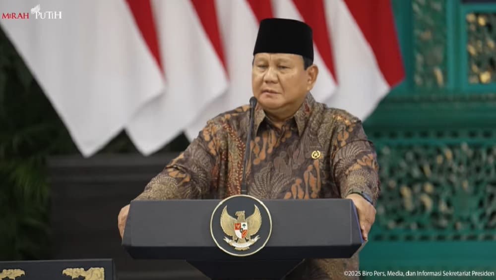 Prabowo Segera Ajukan Nama Calon Ketua OJK ke DPR, Siapa Dia?