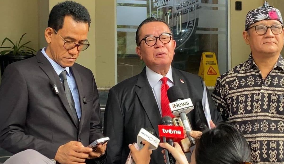 Roy Suryo Cs Bakal Ajukan 6 Ahli di Kasus Ijazah Jokowi, Salah Satunya Eks Wakapolri