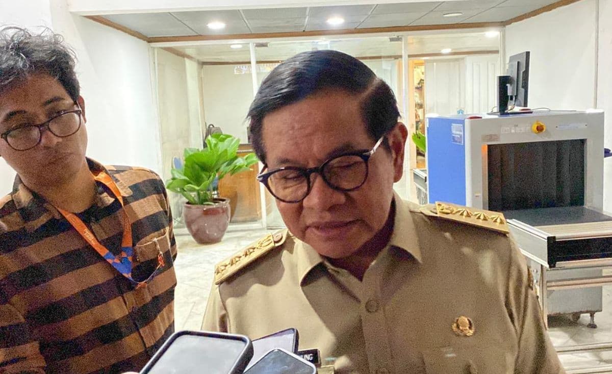 Pramono Bakal Bangun Pembangkit Listrik Tenaga Sampah Pertengahan 2026