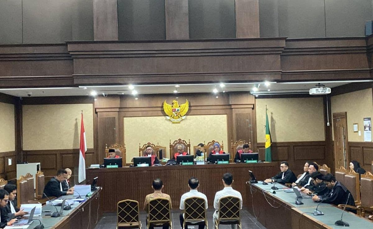 Eks Dirut Pertamina Patra Niaga Dituntut 14 Tahun Penjara di Kasus Minyak Mentah