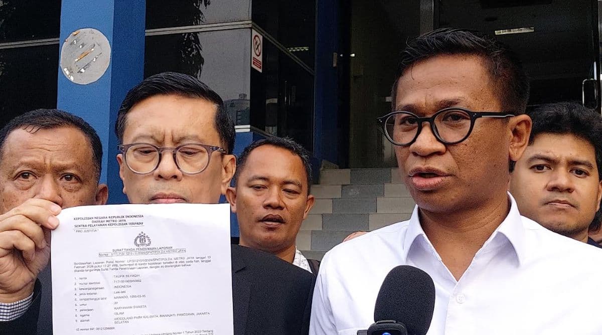 Rismon Sianipar Dilaporkan ke Polda Metro soal Dugaan Ijazah Palsu