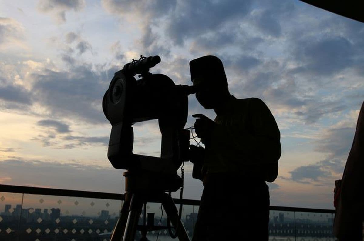 Penentuan Awal Ramadhan Pakai Rukyatul Hilal, Bagaimana jika Hilal Tak Terlihat ?