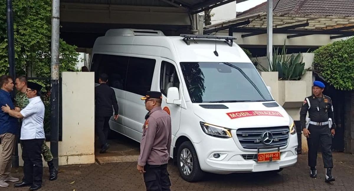 Wapres Ke-6 RI Try Sutrisno Akan Dimakamkan di TMP Kalibata