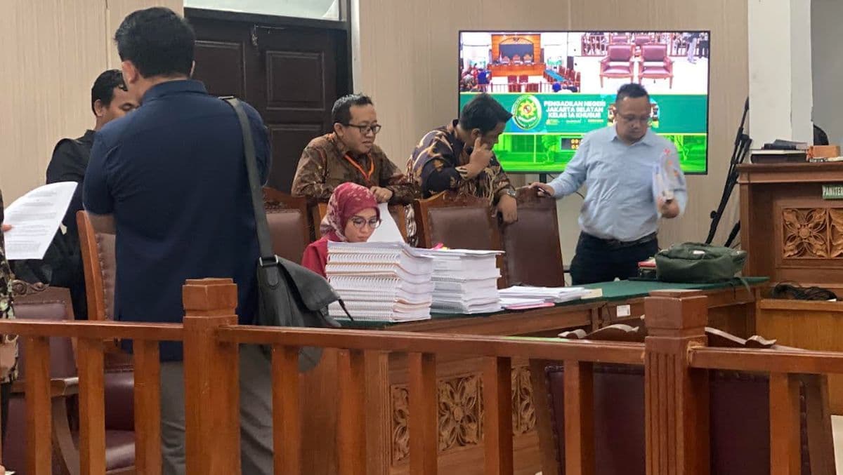 Sidang Praperadilan, Kubu Gus Yaqut Serahkan Tumpukan Dokumen ke Hakim