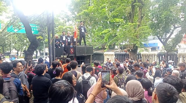 Divonis Bebas, Syahdan Gejayan: Penjara Tak Akan Membuat Saya Berhenti Mengatakan Kebenaran!