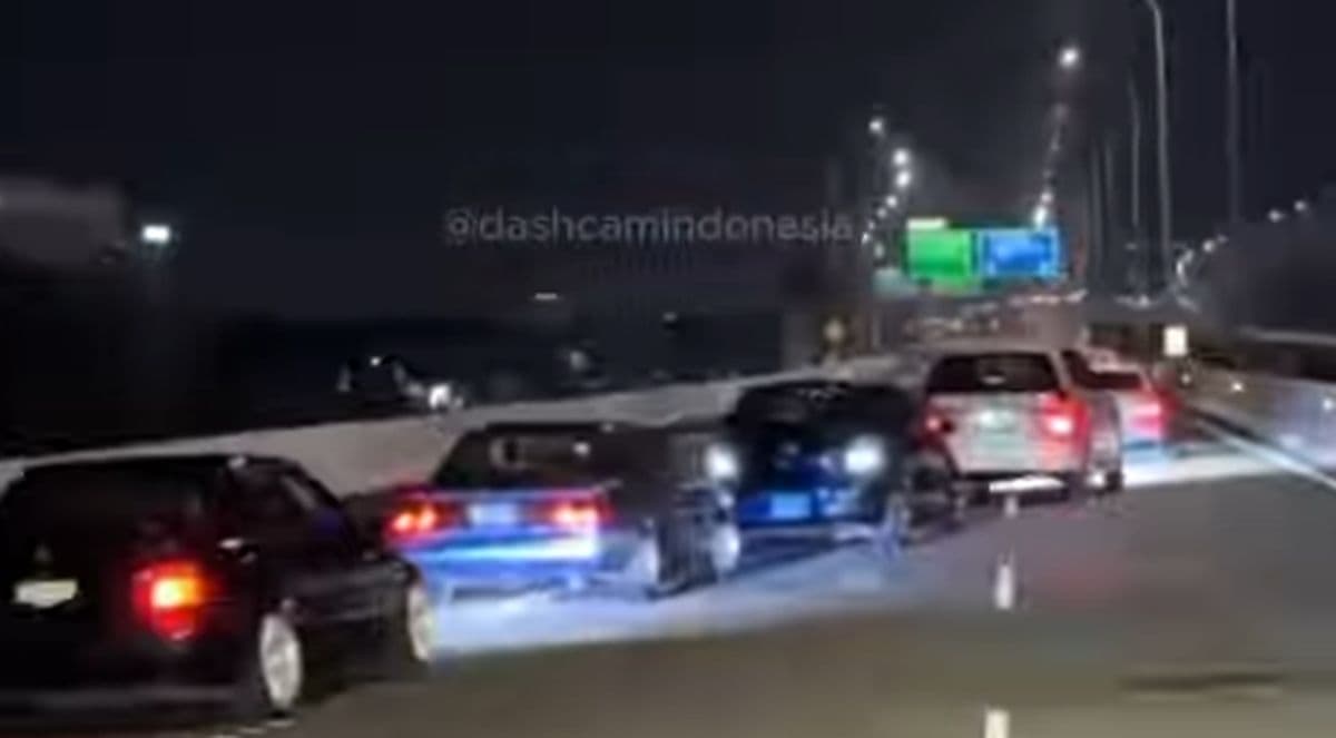 Polisi Temukan Pengemudi Mobil Ugal-ugalan di Tol Becakayu