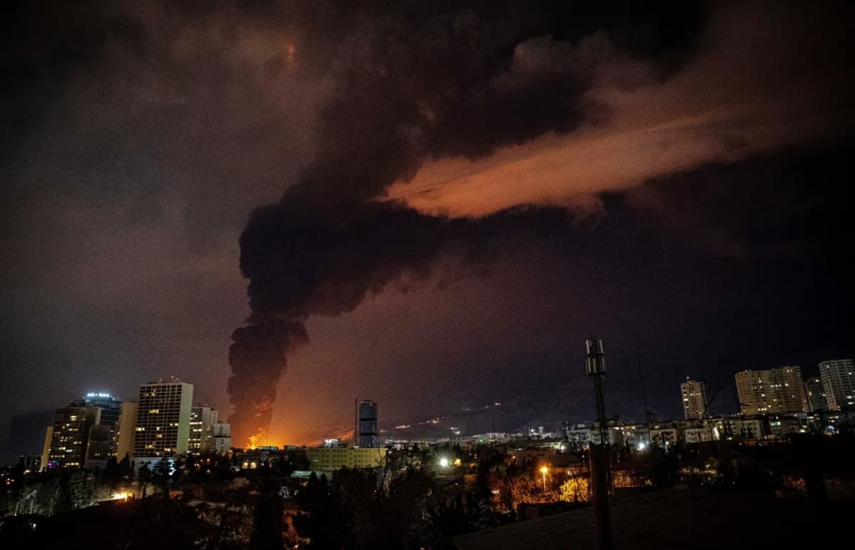 Perang Masuki Hari Ke-11, Rudal dan Drone Iran Terus Hantam Aset Israel dan AS