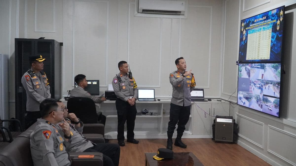 Tinjau 2 Titik Krusial Mudik Jalur Puncak, Kapolres Bogor Pastikan Kesiapan Personel-Sarpras