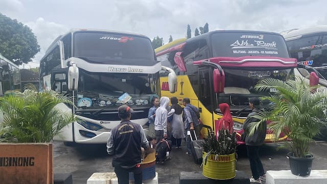 Puncak Arus Balik Lebaran Pertama di Kampung Rambutan Diprediksi Terjadi Hari Ini