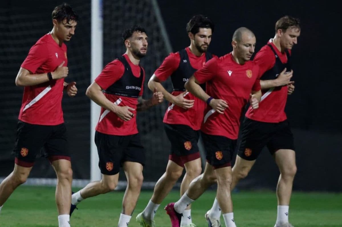 Demi Kalahkan Timnas Indonesia, Bulgaria Tetap Gelar Latihan di Tengah Guyuran Hujan Jakarta