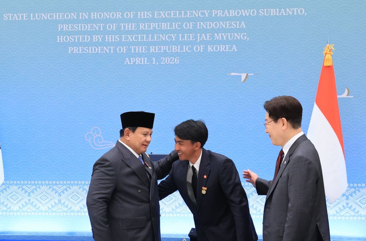 Prabowo Puji Aksi Heroik Sugianto yang Selamatkan Lansia dari Kebakaran di Korsel