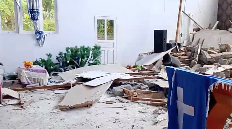 Gempa Dahsyat M7,6 Guncang Bitung, Gereja hingga Rumah Warga Rusak Parah