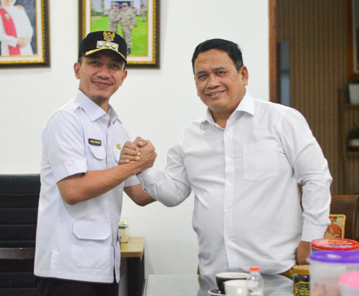 Perbandingan Kekayaan Bupati Lebak Hasbi Jayabaya dengan Wabup Amir Hamzah yang Ribut di Acara Halalbihalal