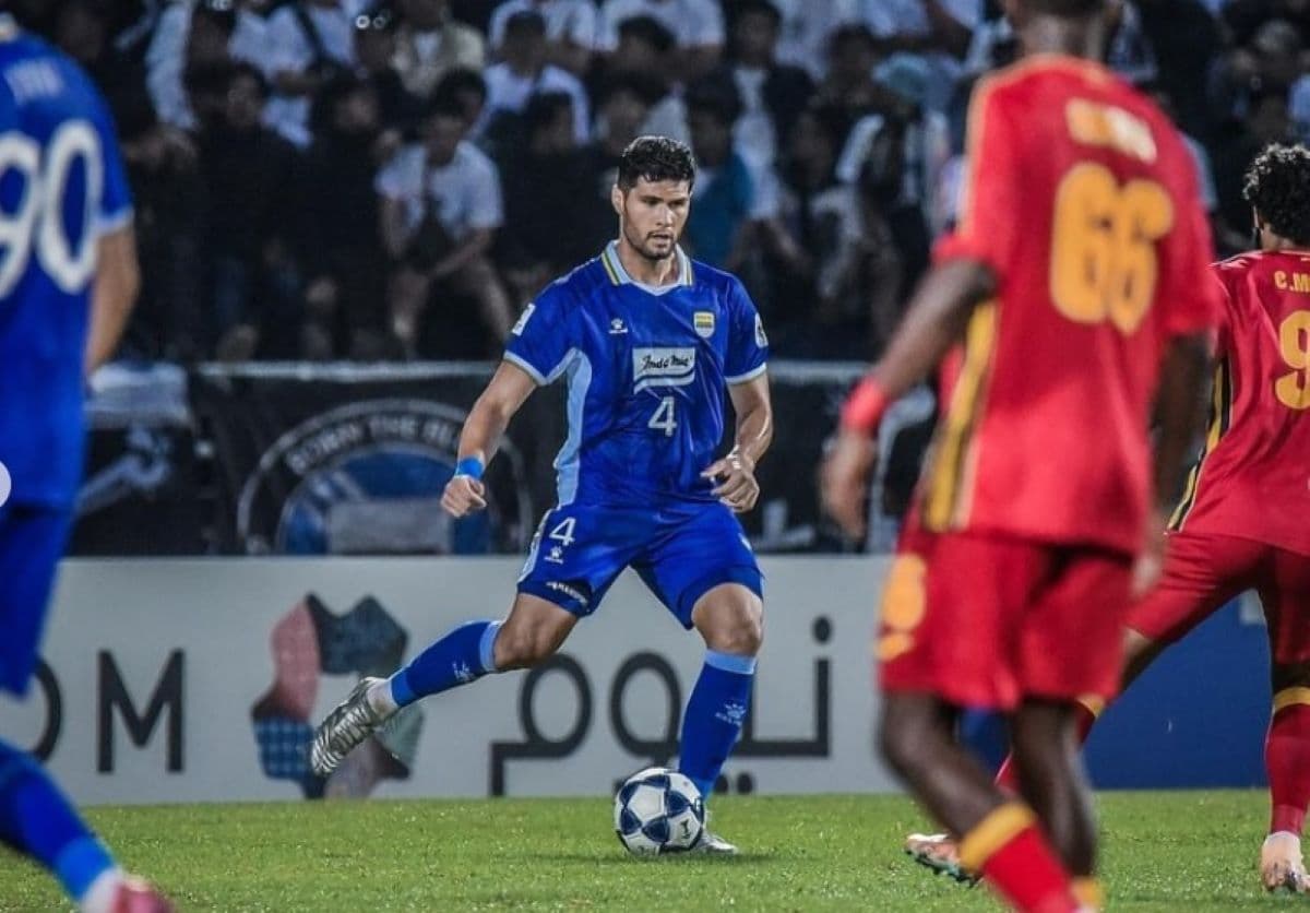 Enggan Jemawa di Puncak Klasemen, Julio Cesar Sebut Sisa Laga Persib Bandung bak Partai Final