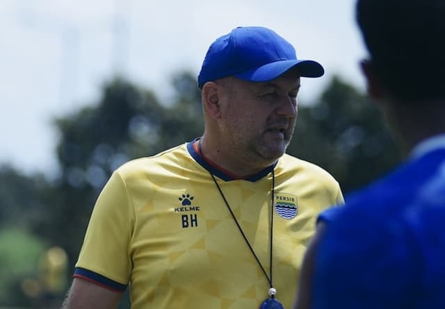 Adu Kisaran Gaji Fantastis Bojan Hodak di Persib Bandung dengan John Herdman, bak Bumi dan Langit?